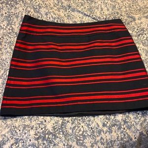 Ann Taylor Loft red and navy lined striped mini skirt